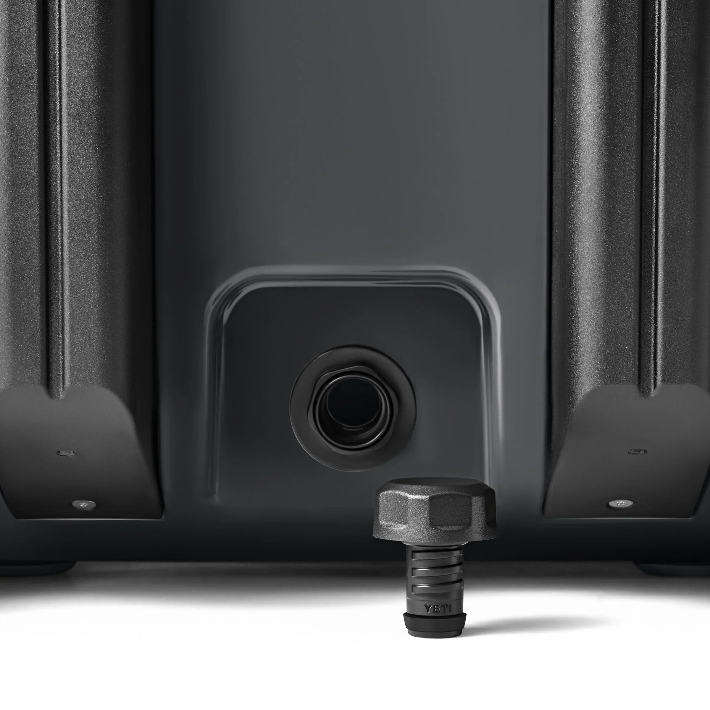 Roadie 60 Wheeled Cooler